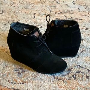 Toms Booties